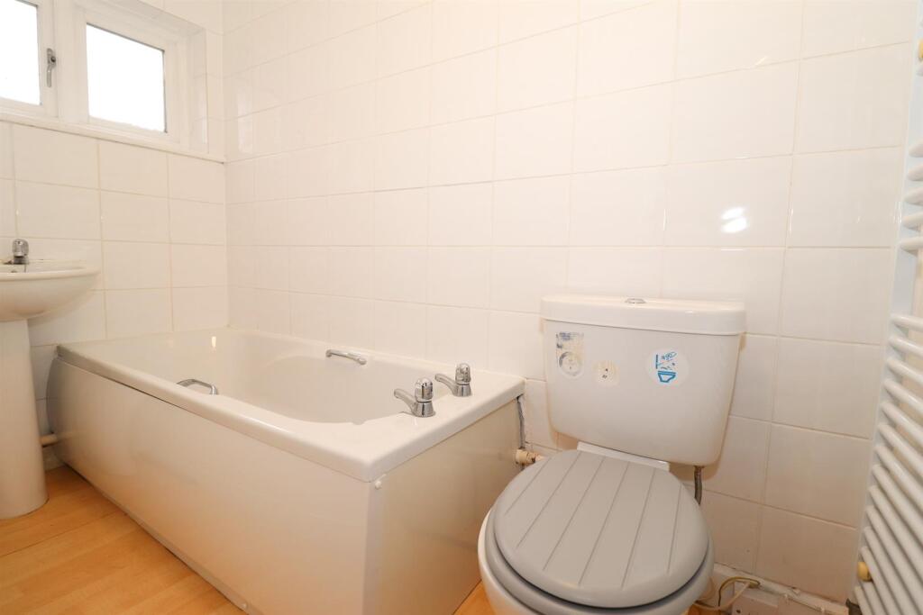 Additional image 6 of Warwick Road, Leek Wootton, Warwick