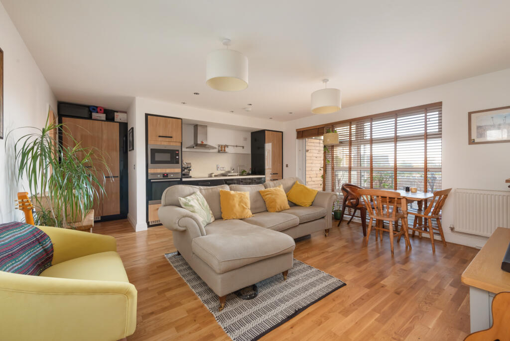 Additional image 12 of Carlton Court, The Bridge Approach, Whitstable