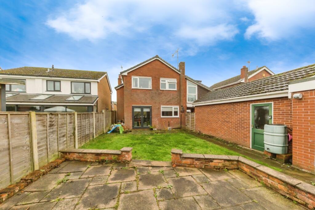 Additional image 19 of Riverside Crescent, Holmes Chapel, Crewe, Cheshire, CW4