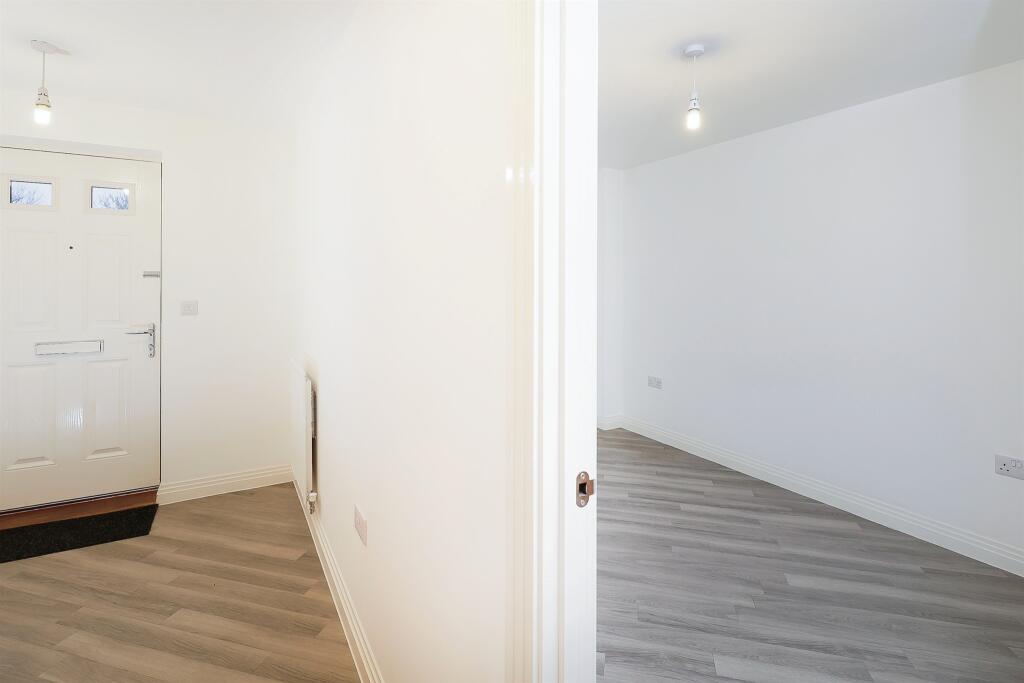 Additional image 17 of Drovers Close, Balsall Common, Coventry