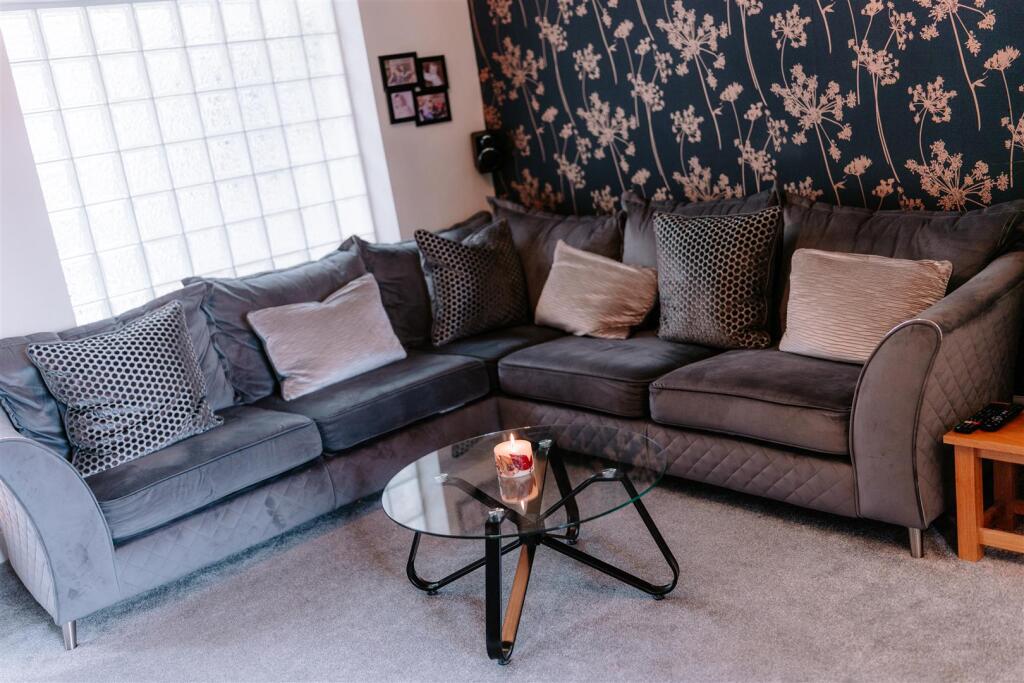 Additional image 8 of Perfectly presented extended property on a superb plot