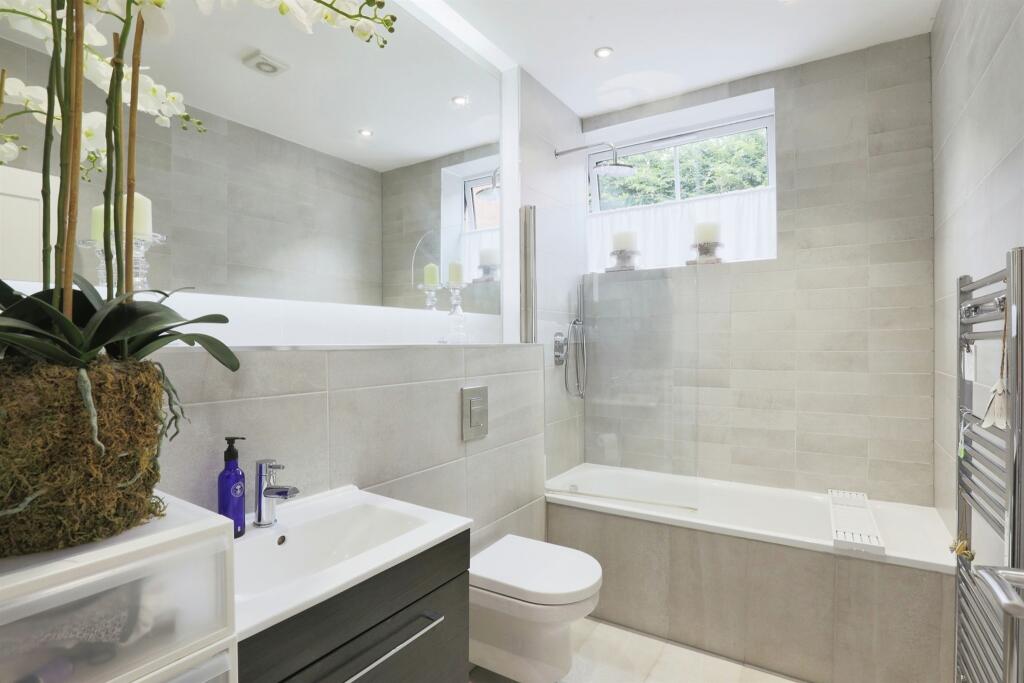 Additional image 11 of Walton Road, Wellesbourne, Warwick