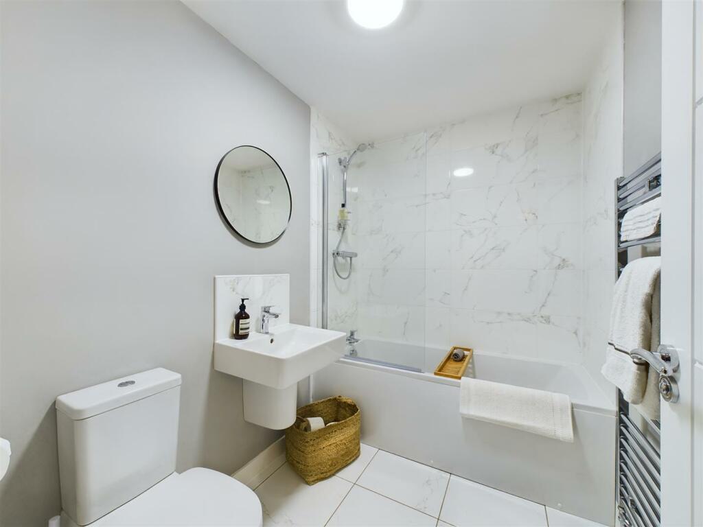 Additional image 14 of Iris Crescent, Mickleover