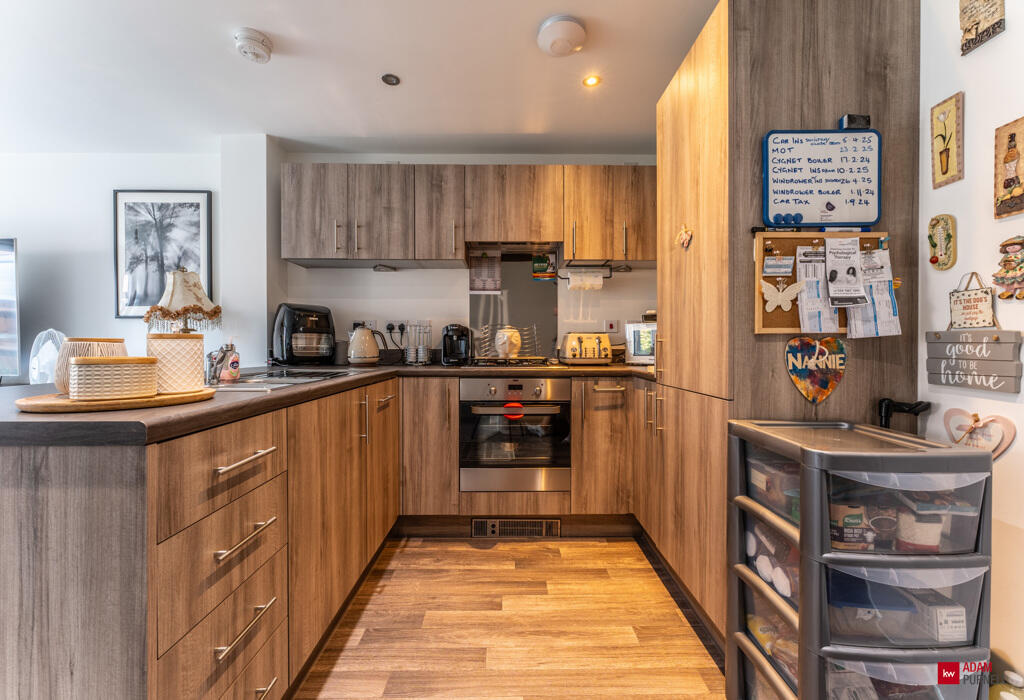 Additional image 4 of Windrower Close, Nuneaton, Warwickshire