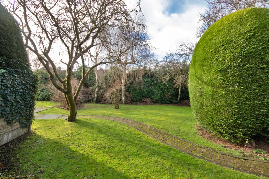 Additional image 24 of Norwood Lane, Meopham, Gravesend, Kent, DA13