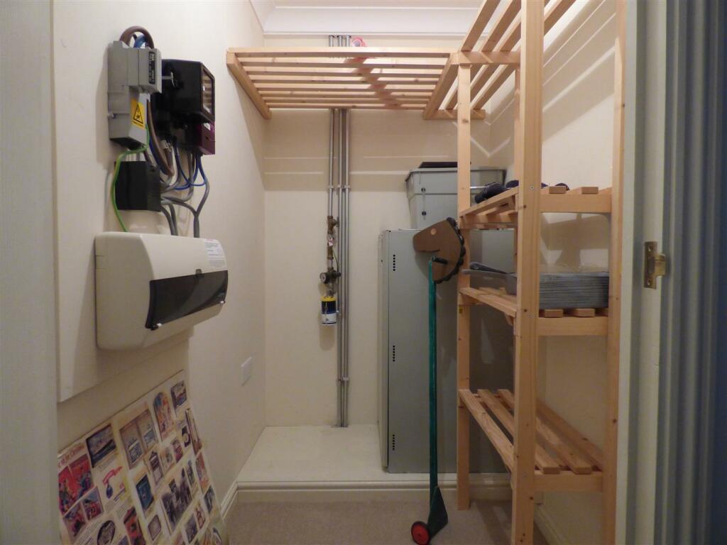 Additional image 13 of Glen View, Gravesend