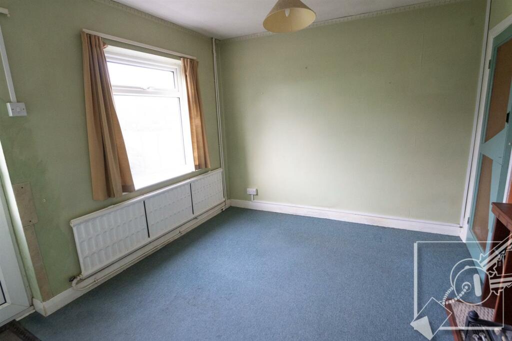 Additional image 18 of Dorset Crescent, Gravesend