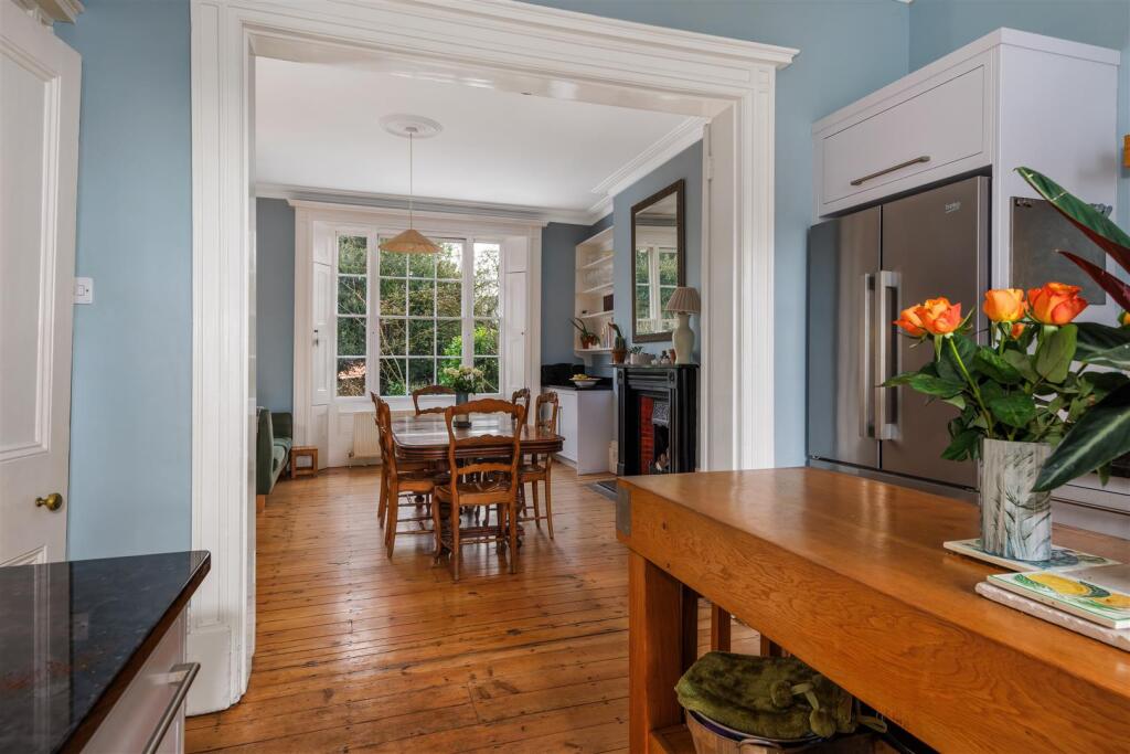 Additional image 27 of Milverton Crescent, Leamington Spa