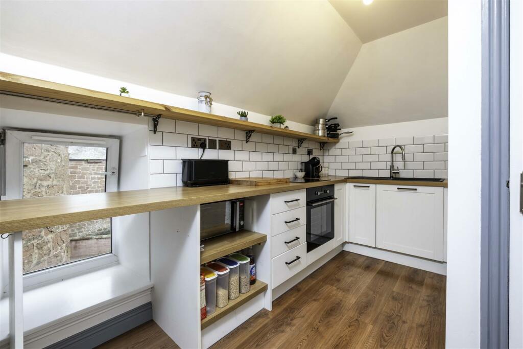 Additional image 8 of Glengate, Kirriemuir