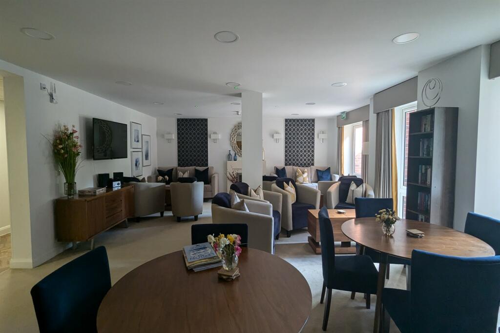 Additional image 17 of Oak Grange, Bradburns Lane, Hartford, Northwich