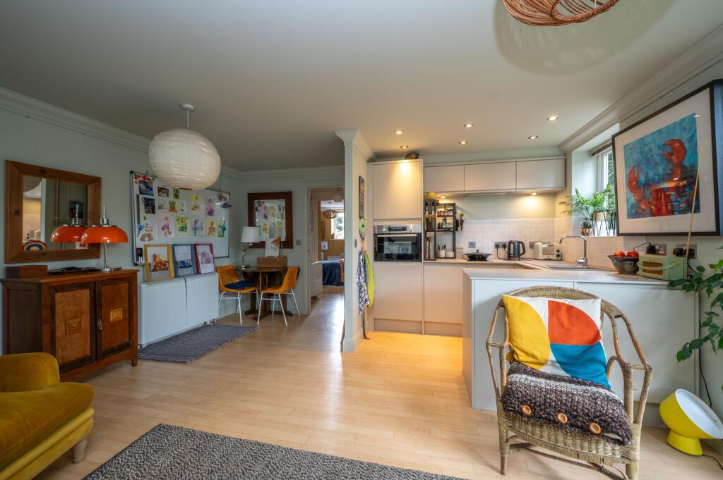 Additional image 10 of Linen Street, Knights Court Linen Street, CV34