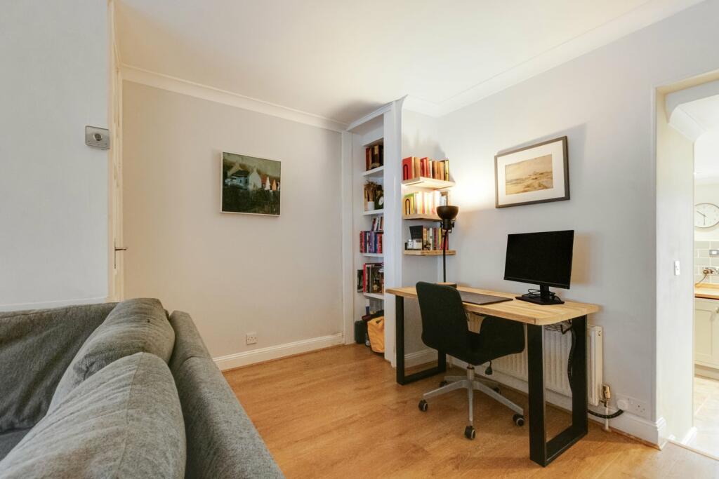 Additional image 9 of Crofton Avenue, Bexley, DA5