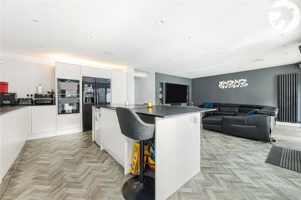 Additional image 28 of Castle Hill, Hartley, Longfield, Kent, DA3