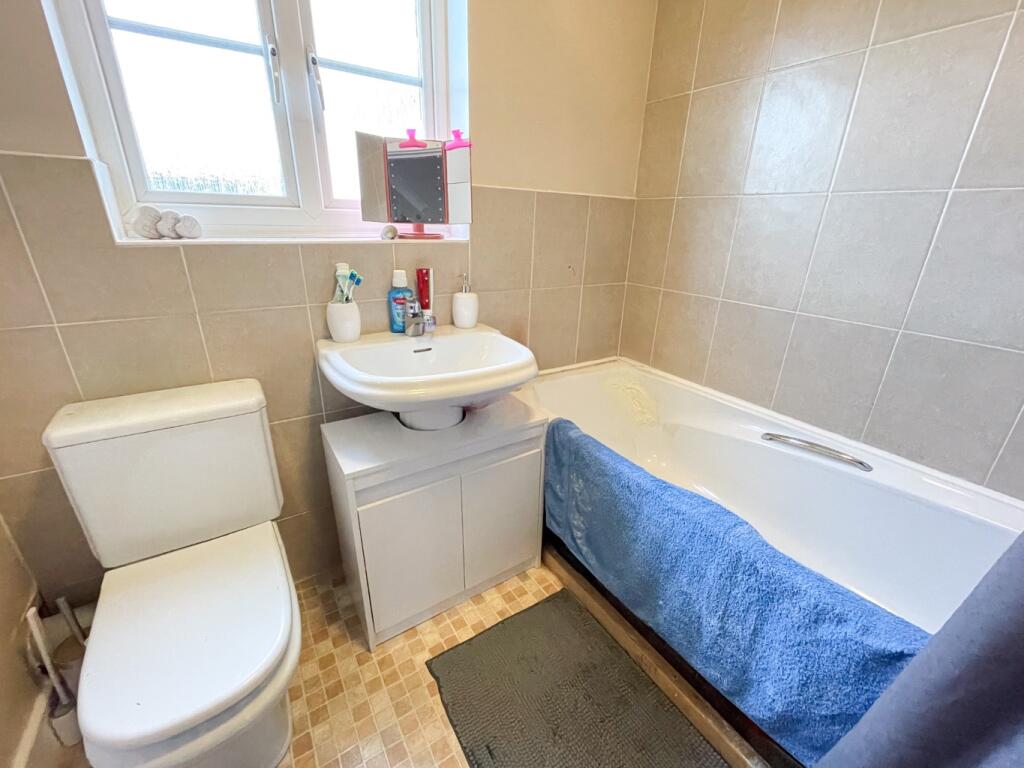 Additional image 7 of Mermaid Close, Gravesend, Kent, DA11