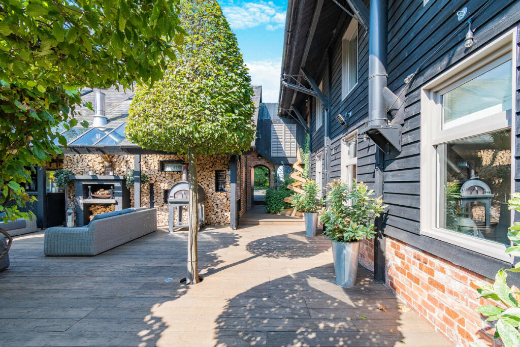 Additional image 9 of Architectural Masterpiece, Ashbourne, Derbyshire DE6