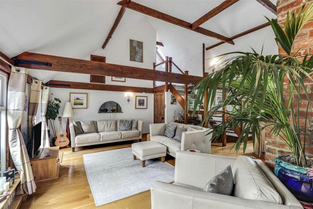 Additional image 5 of Walnut Tree Lane, Westbere, Canterbury, Kent, CT2 0HG