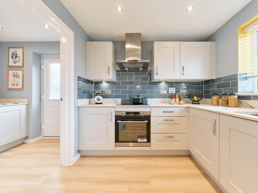 Additional image 3 of Glasshouse Lane,
Kenilworth,
Warwickshire
CV82AJ