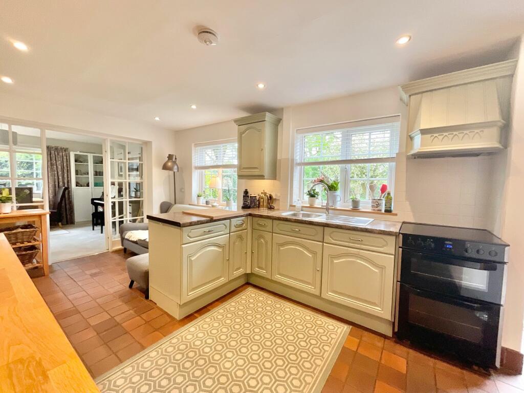 Additional image 8 of London Road, Stapeley, CW5