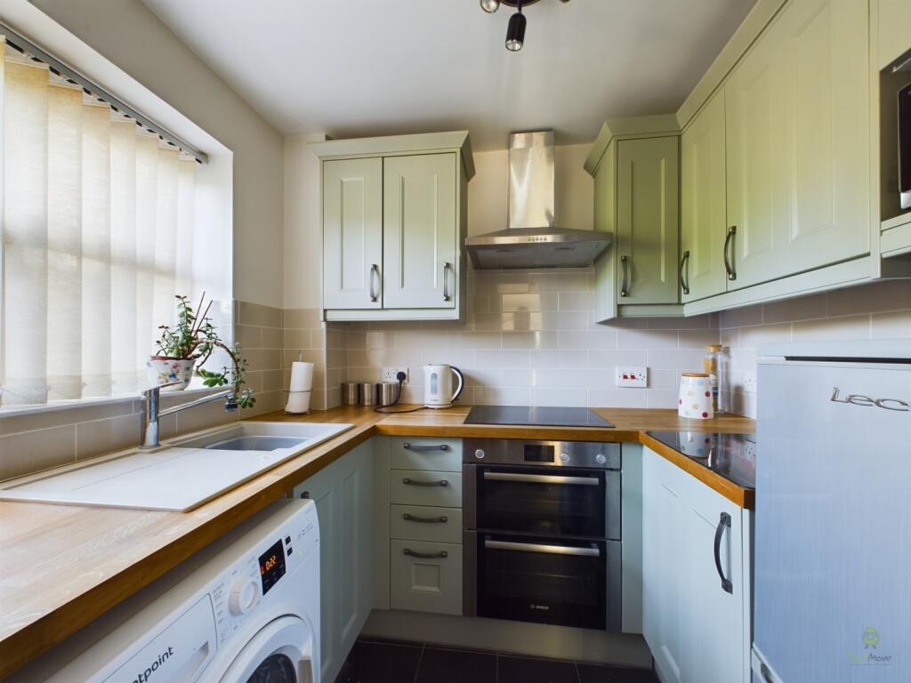 Additional image 4 of Woodville Grove, Welling, Kent, DA16