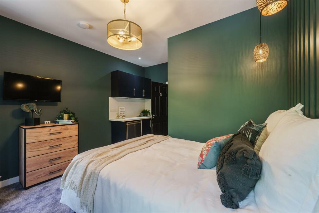 Additional image 15 of Holyhead Road, Spon End, Coventry