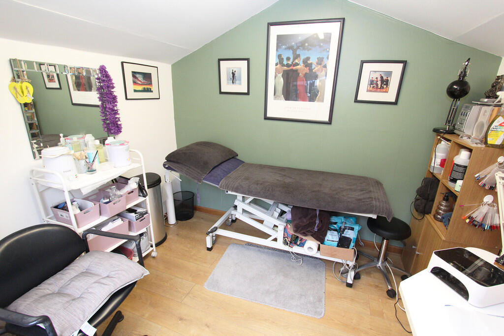 Additional image 20 of Ashen Drive, West Dartford