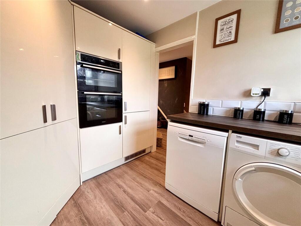 Additional image 8 of Fields Court, Warwick, CV34