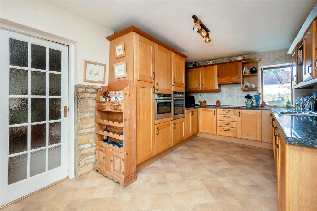 Additional image 16 of Main Street, Long Compton, Shipton-On-Stour, Warwickshire, CV36