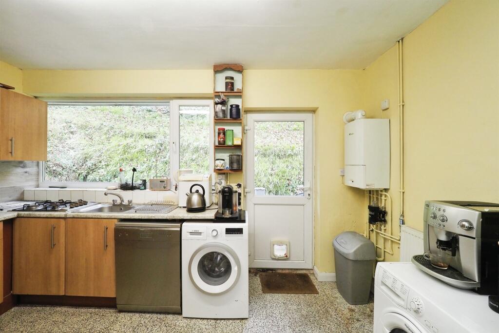 Additional image 5 of Wakebridge, Matlock