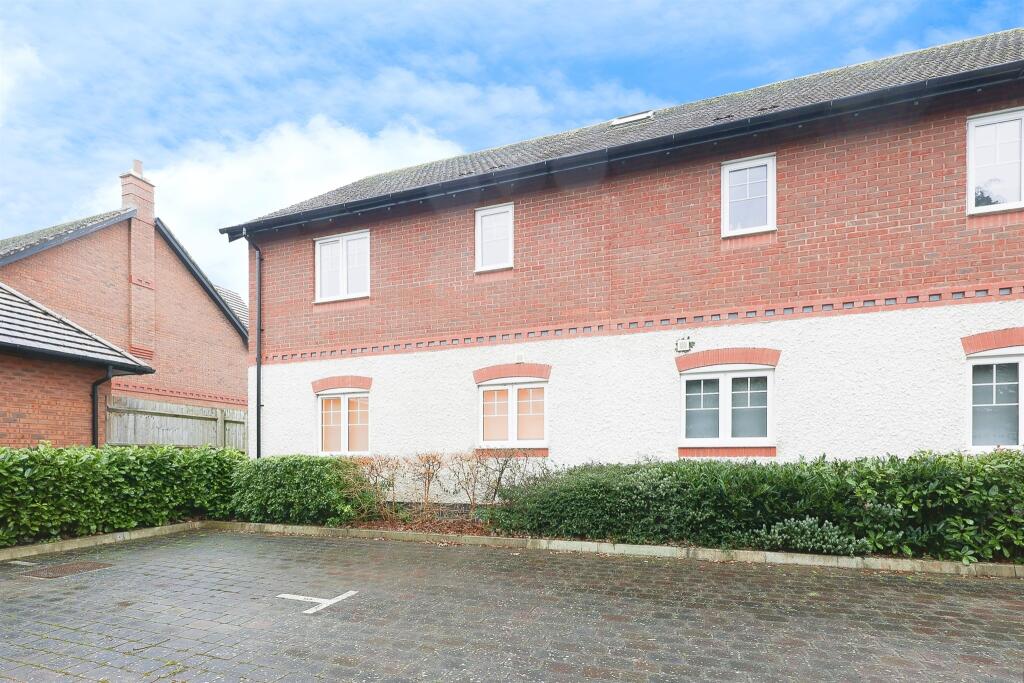 Additional image 20 of Drovers Close, Balsall Common, Coventry