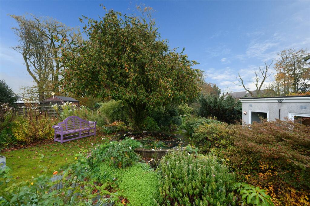 Additional image 19 of 17 Elizabeth Crescent, Newton Stewart, Dumfries and Galloway, DG8