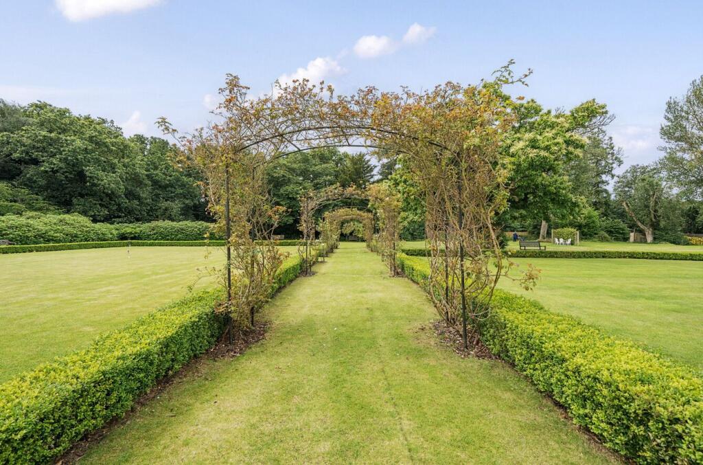 Additional image 10 of Streeton House, Lime Tree Village, Cawston, Rugby, Warwickshire CV22 7SB