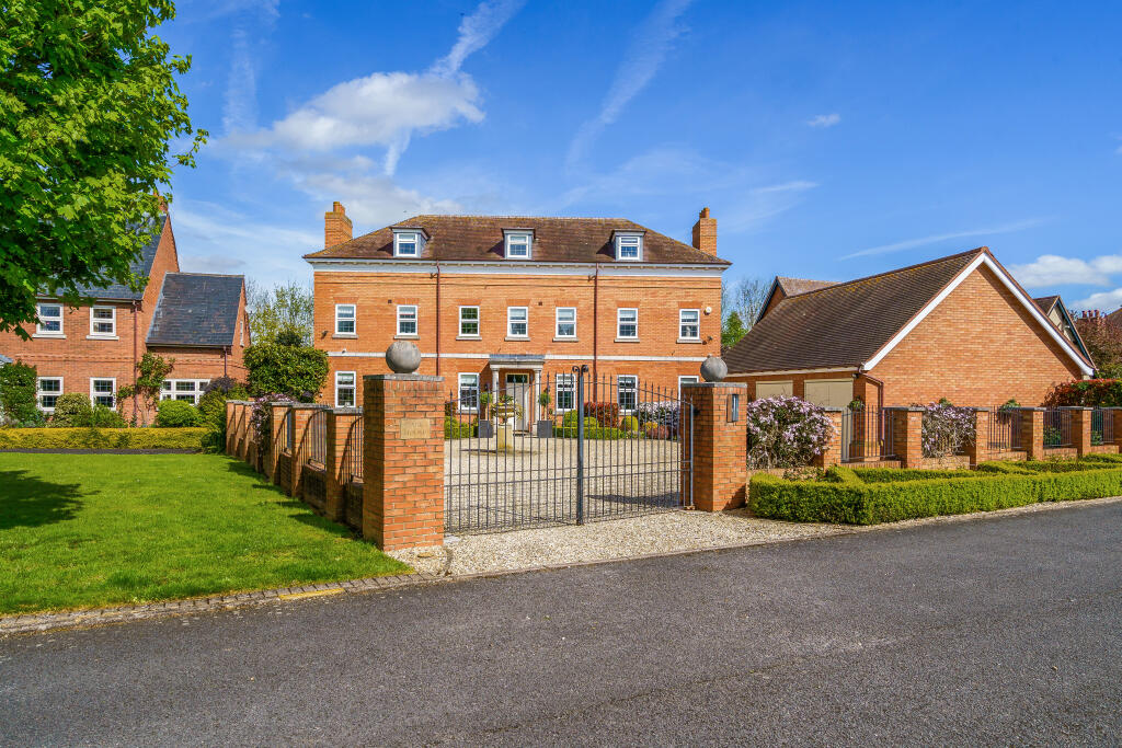 Additional image 4 of Oldborough Drive, Warwick, CV35