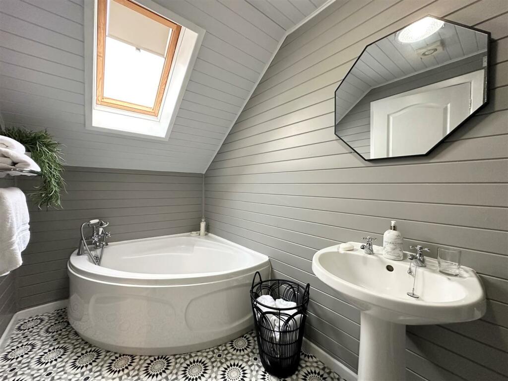 Additional image 33 of Crewe Road, Wistaston, Cheshire