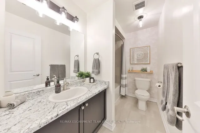 Additional image 40 of 34 Borers Creek Circ