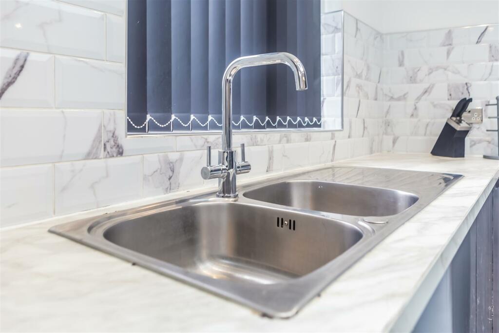 Additional image 36 of Musgrave Gardens, Durham