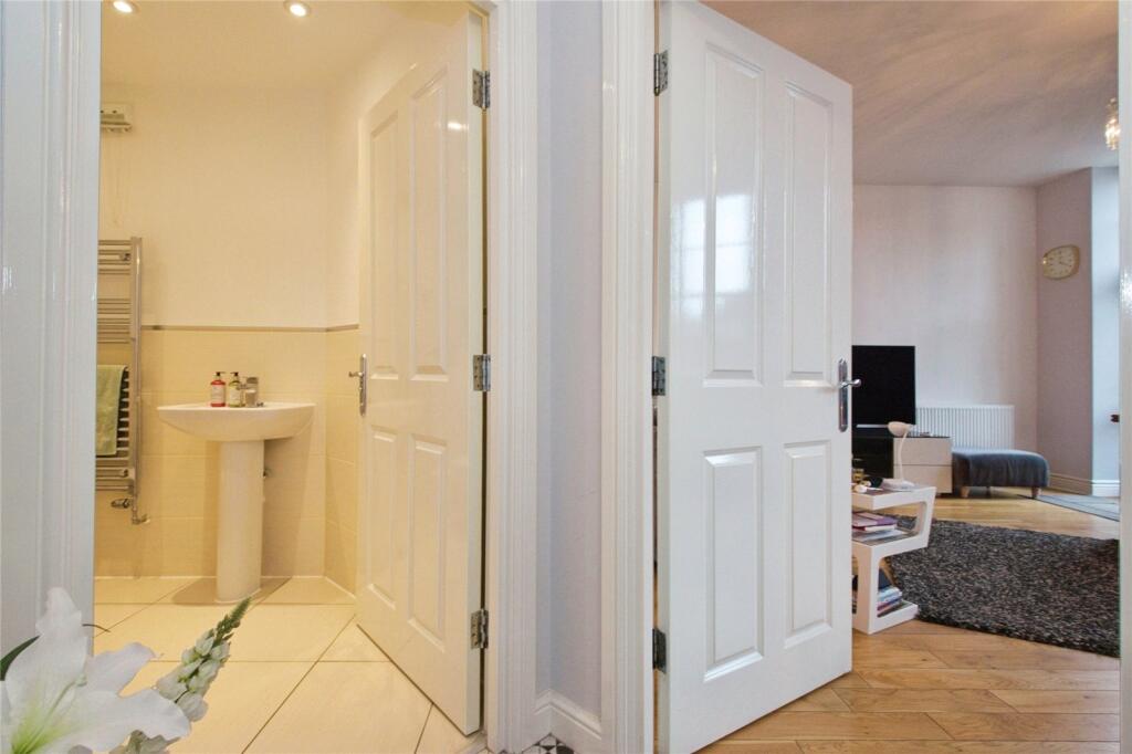 Additional image 10 of West Wing, Chapel Drive, Dartford, Kent, DA2