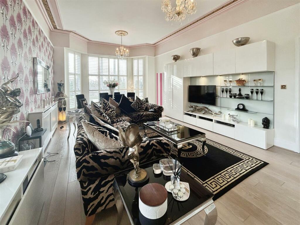 Additional image 4 of Wilhelmina Close, Leamington Spa