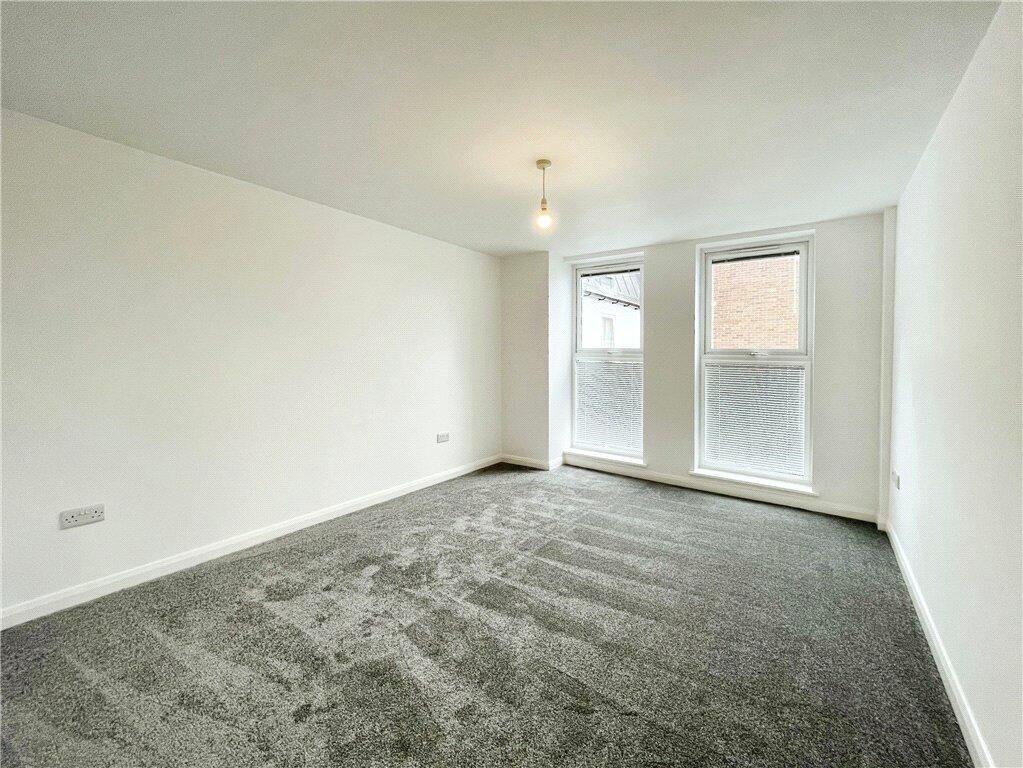 Additional image 6 of Warwick Road, Kenilworth, Warwickshire