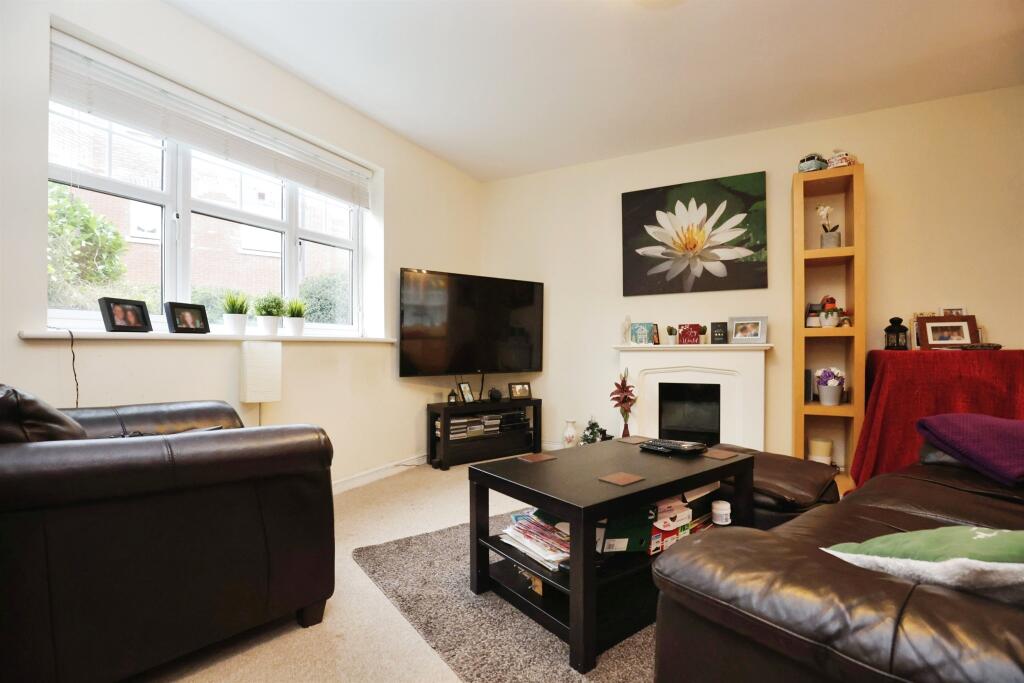 Additional image 7 of Harbourne Close, Kenilworth