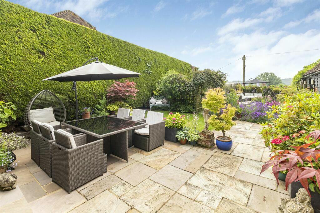 Additional image 31 of Walnut Tree Lane, Westbere, Canterbury, Kent, CT2 0HG