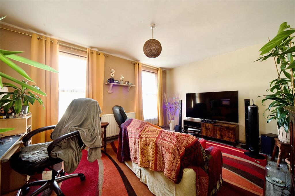 Additional image 6 of Wrotham Road, Gravesend, Kent, DA11