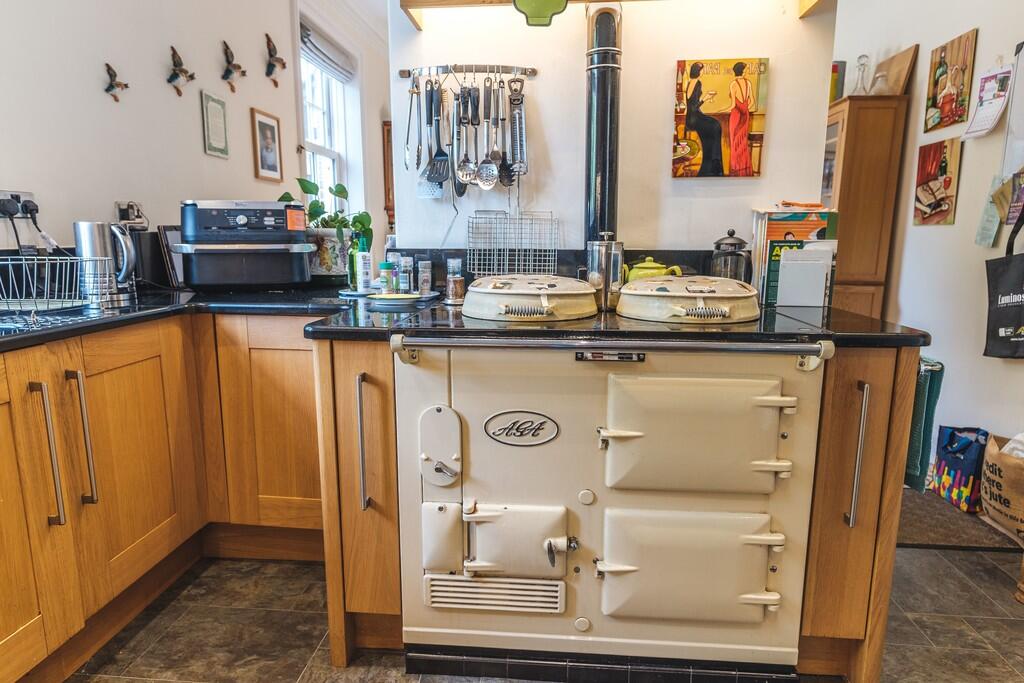 Additional image 13 of Tunstall