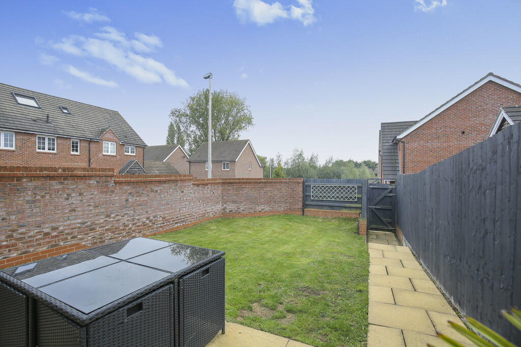 Additional image 16 of Bowler Close, Atherstone