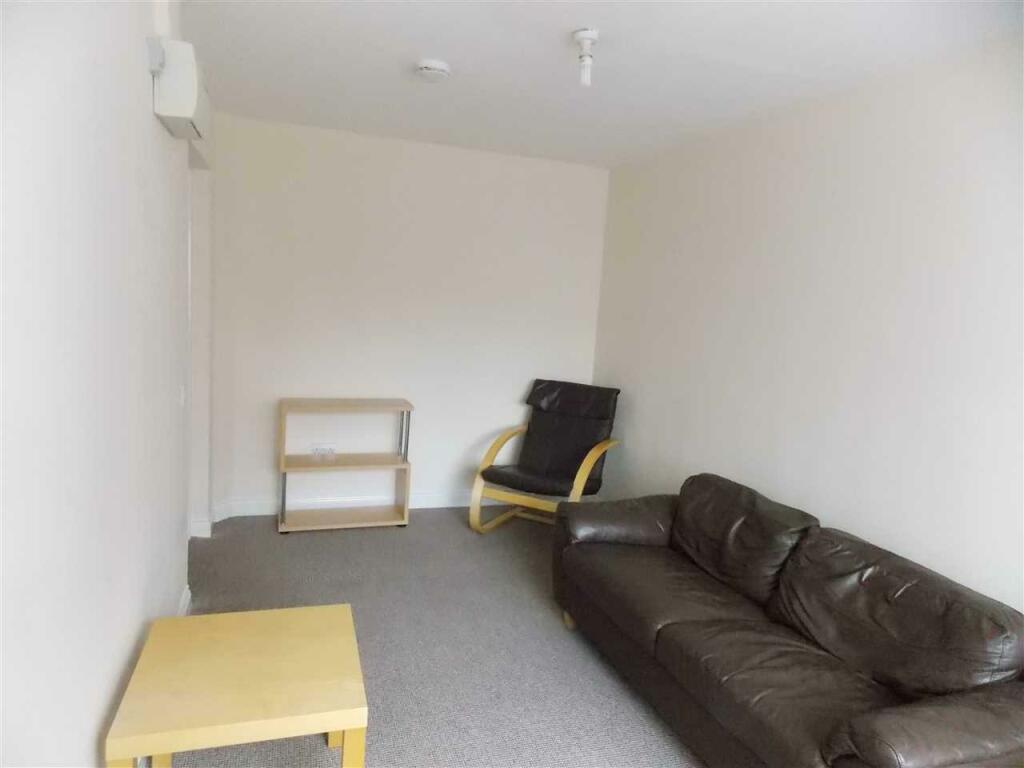 Additional image 3 of 38 Faraday Court, Sheraton Park