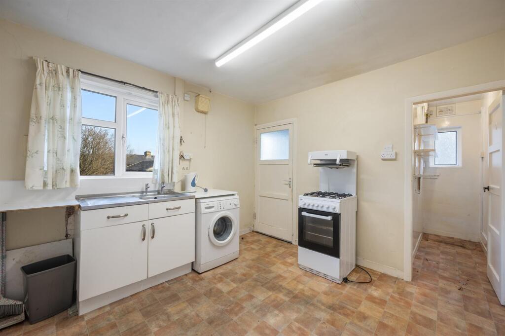 Additional image 6 of Stoney Close, Bakewell