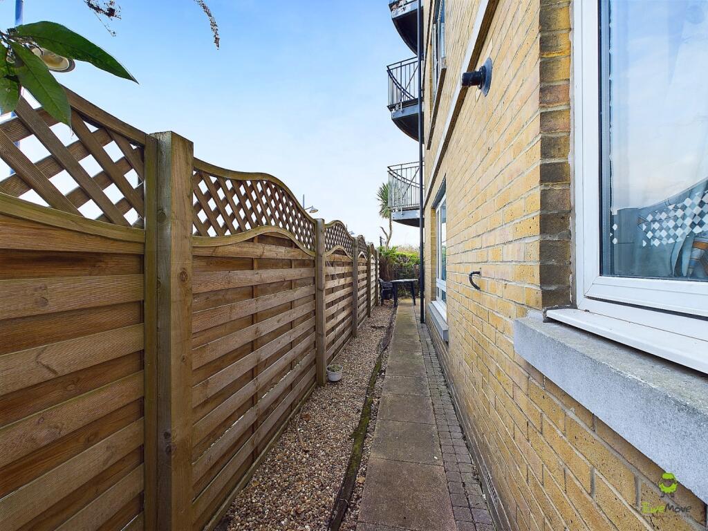 Additional image 14 of Wharfside Close, Erith, Kent, DA8