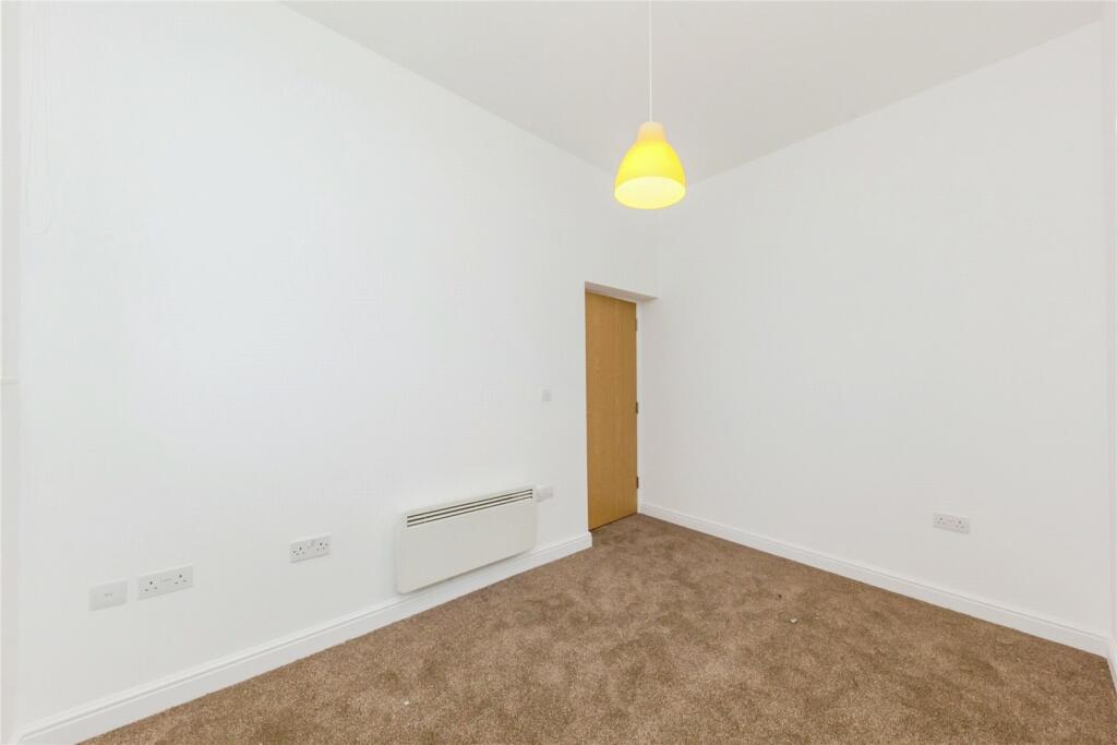 Additional image 12 of Salisbury Close, Crewe, Cheshire, CW2