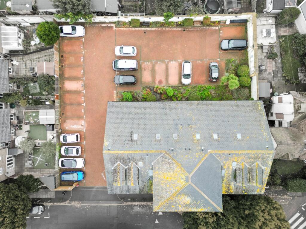 Additional image 5 of Fairways Court, The Grove, Gravesend, Kent, DA12