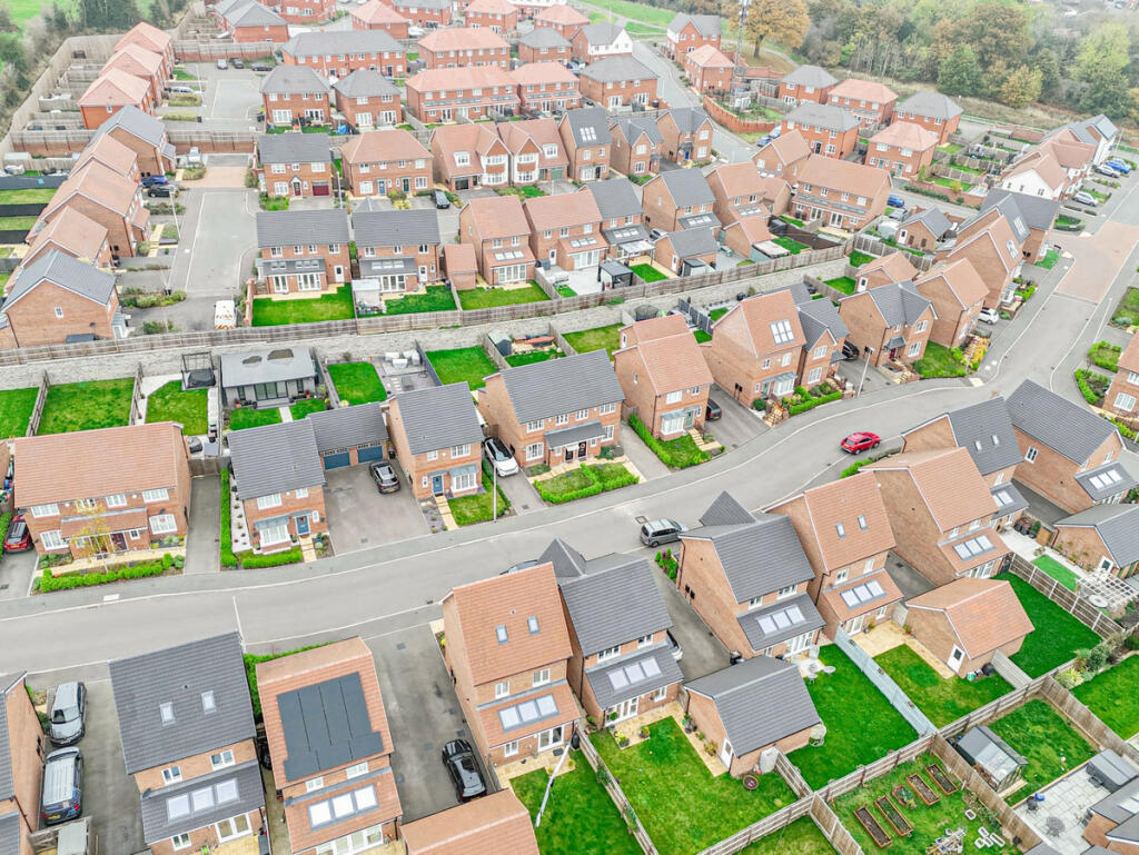 Additional image 15 of Polar Avenue, Nuneaton, CV10