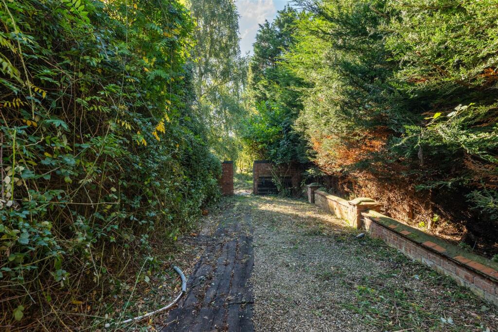 Additional image 11 of Gaydon, Warwick